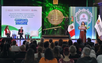Presentan billete conmemorativo por el Día Mundial del Medio Ambiente