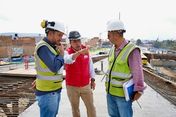 La administración de Carlos Fernando Galán aceleró la construcción del puente de Venecia, que inició el año con solo 12,94% de ejecución - crédito IDU