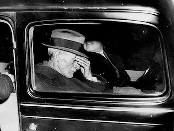 La prensa bautizaría a Albert