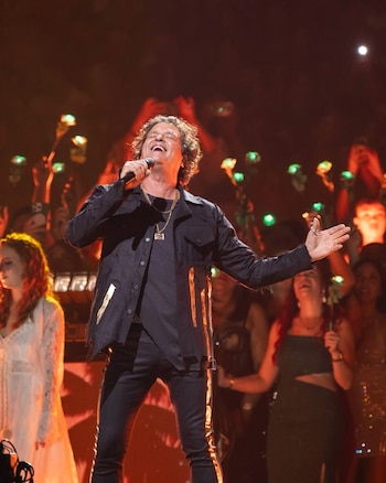 Carlos Vives presentó su nuevo