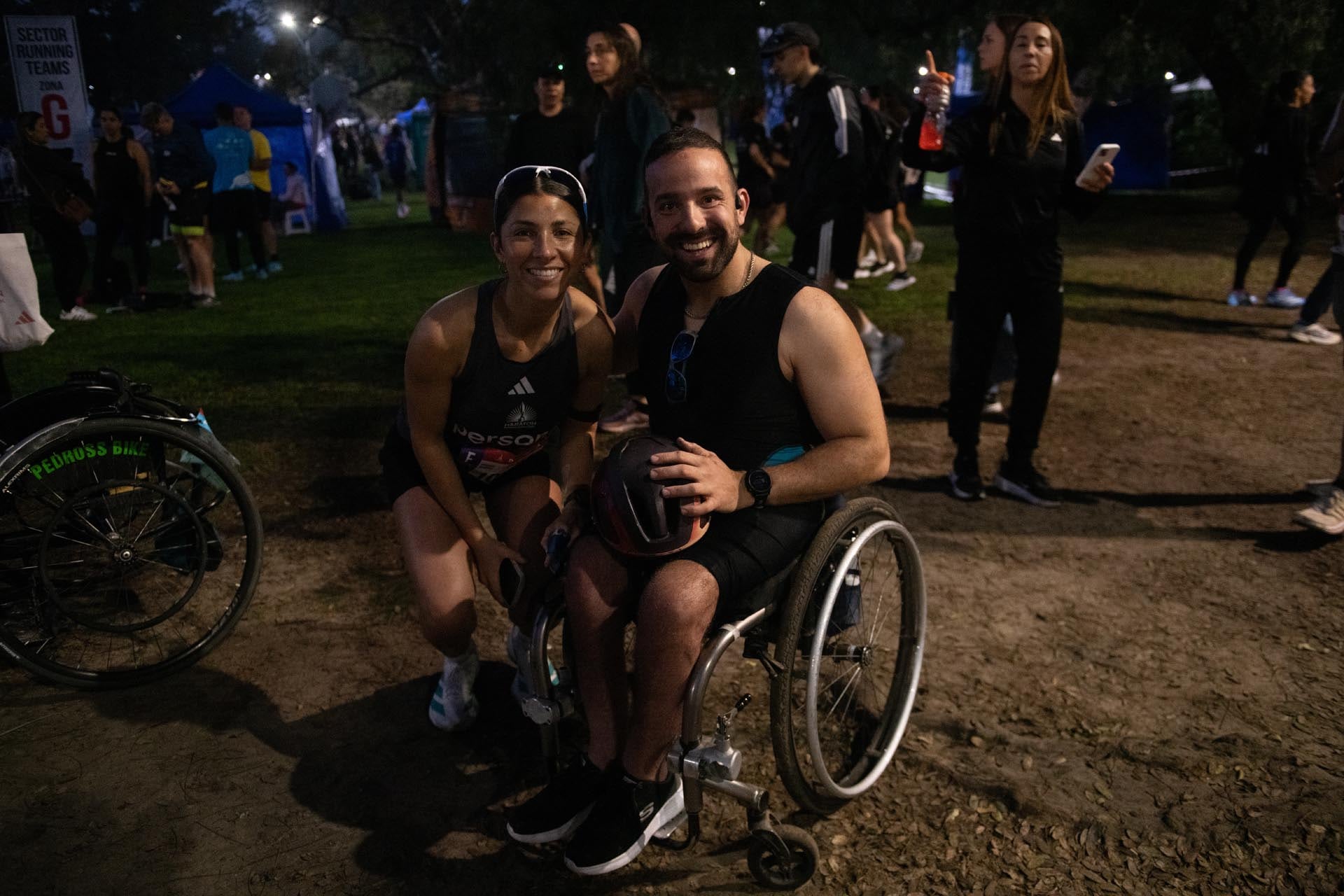 Los corredores con discapacidad afrontaron el circuito junto a participantes de 64 países y distintas categorías deportivas