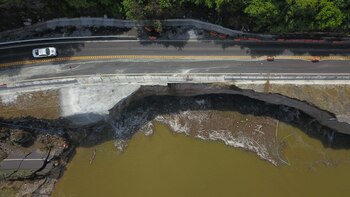 Huracán Enrique: El incesante paso
