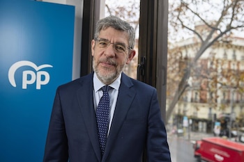 23/12/2025 El vicesecretario de Economía y Desarollo Sostenible del PP, Alberto Nadal, durante una entrevista con Europa Press.
EUROPA ESPAÑA POLÍTICA
JESUS HELLIN / STUDIOMEDIA19