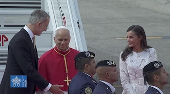El rey Felipe y la reina Letizia reciben al papa León XIV en España (Vatican News)