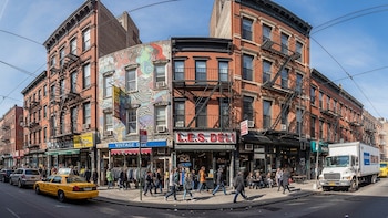 Nueva York crea el cargo de responsable para pequeñas empresas con el objetivo de salvar los comercios de barrio