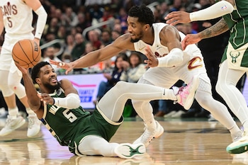 El partido ante Cleveland fue el primero de los cuatro duelos en los que Beasley habría alterado su juego, según la acusación (Benny Sieu-USA TODAY Sports/File)