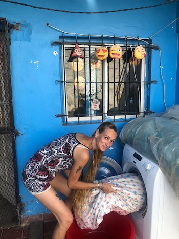 "Veo este lavarropas con pantalla,