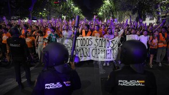 Policías tras las críticas por el desahucio de Maricarmen: "Hay que analizar todas las órdenes y no imágenes aisladas"