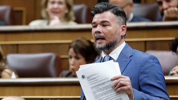 Rufián ya no habla de lawfare y reconoce que el auto sobre Zapatero “está muy bien escrito”: “Si esto es verdad, es una mierda”