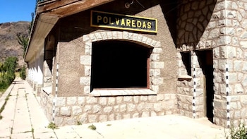 Asesinaron de una puñalada a un adolescente en Mendoza tras una discusión entre vecinos y su hermano resultó herido