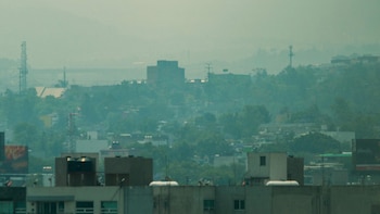 La intensidad del sol también puede provocar daños a la salud, es por eso que también se mide la intencidad de los rayos UV (Cuartoscuro)
