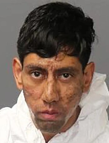 Hernández enfrenta dos cargos abiertos