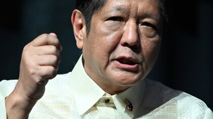 El presidente de Filipinas ordenó una investigación sobre las escuchas del régimen chino a un alto cargo militar