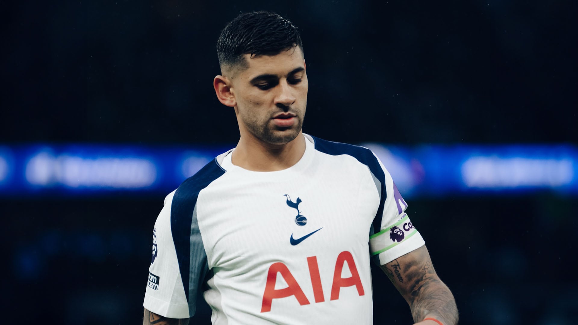 Cristian Romero abandonaría el Tottenham al final de la temporada por el presente dirigencial de la institución (@cutiromero2)