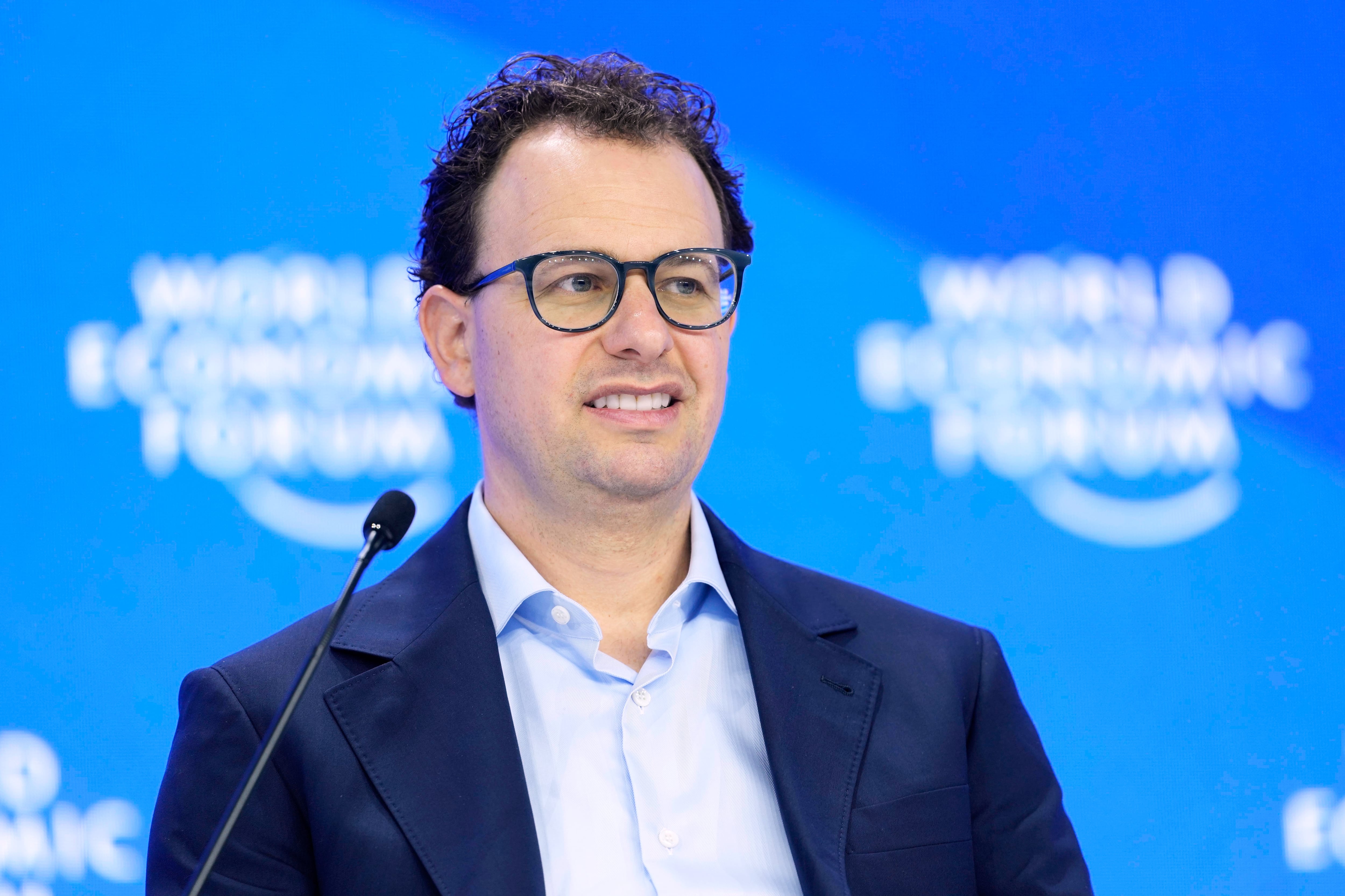 Dario Amodei propone frenar la velocidad del avance de la inteligencia artificial - (AP Foto/Markus Schreiber, Archivo)