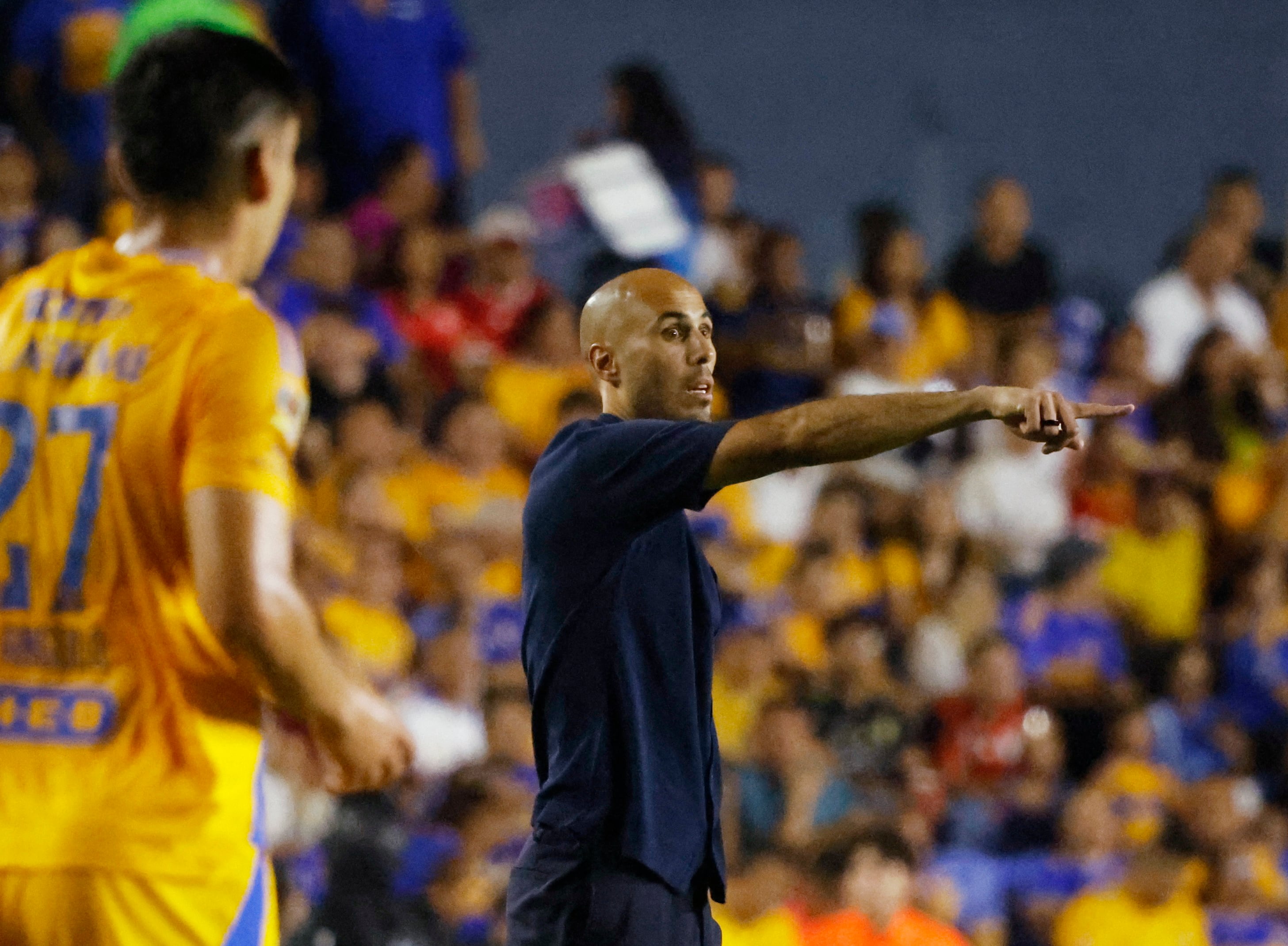 Con Pizarro como técnico, Tigres alcanzó la final del Apertura 2025 y dos semifinales, una en Liga MX y otra en Concachampions. REUTERS/Daniel Becerril