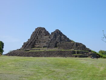 (Takeshi Inomata via The New