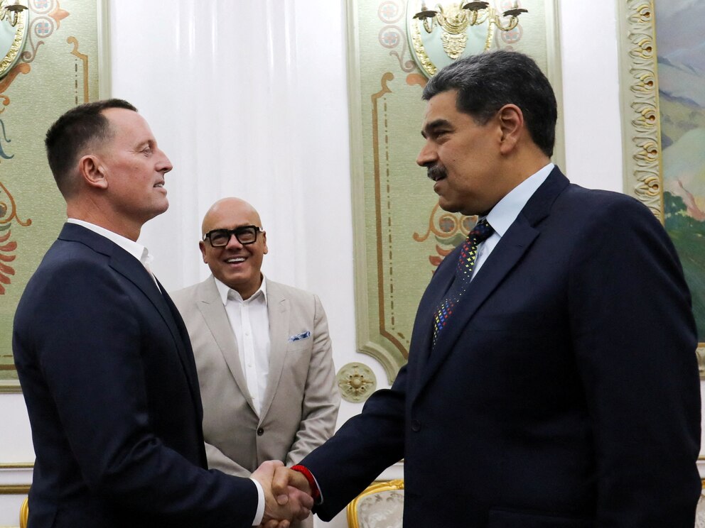 Grenell negocia con el régimen de Maduro sobre un abanico de cuestiones, incluidas las licencias de Chevron, los presos estadounidenses y los deportados
