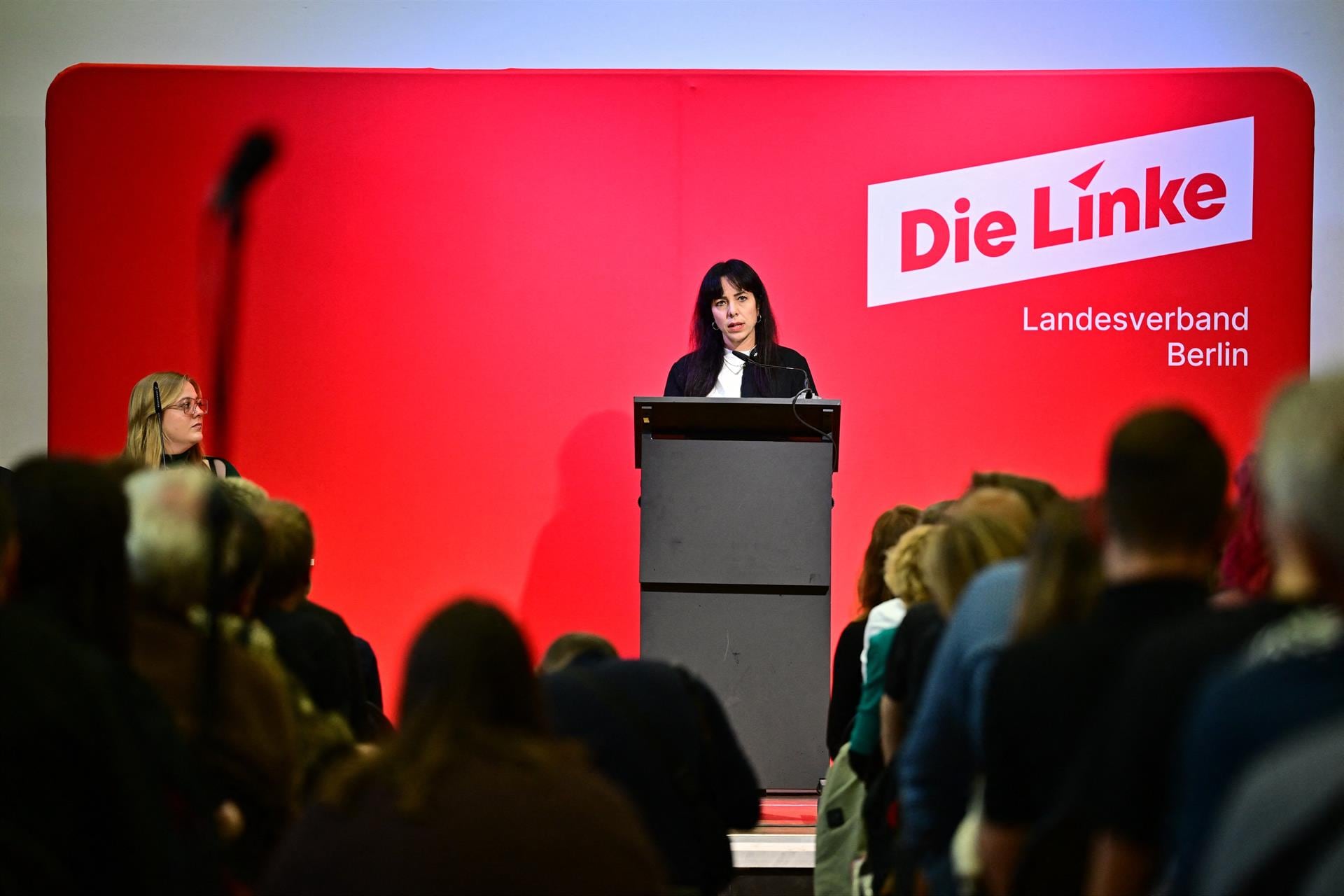 La Izquierda aprueba abrir negociaciones para gobernar Berlín en coalición con SPD y Los Verdes