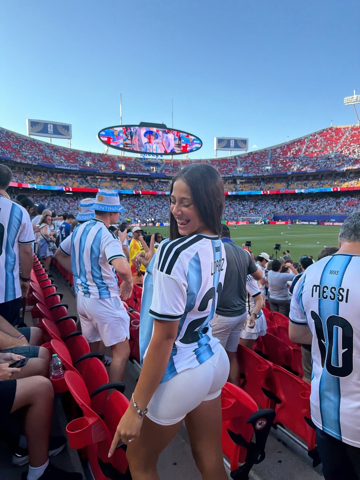 La joven tiene 21 años (Instagram: @clari_cremaschi)