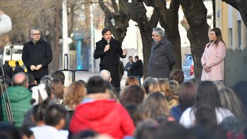 Kicillof, junto al intendente de