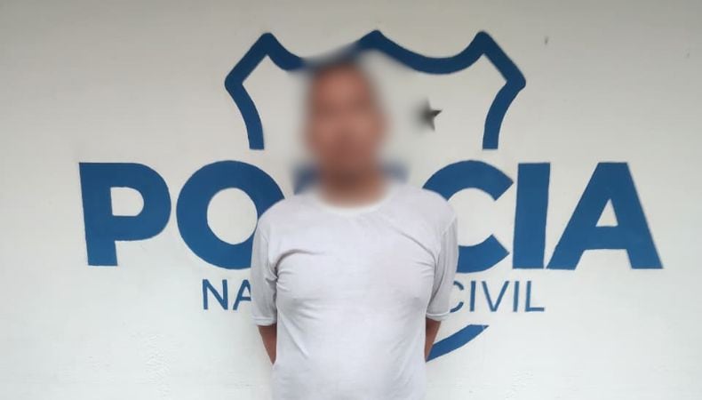 La extradición de José C. fue autorizada tras verificar que no tenía antecedentes pendientes en El Salvador, conforme a los requisitos legales estadounidenses. (Cortesía: Fiscalía General de la República)