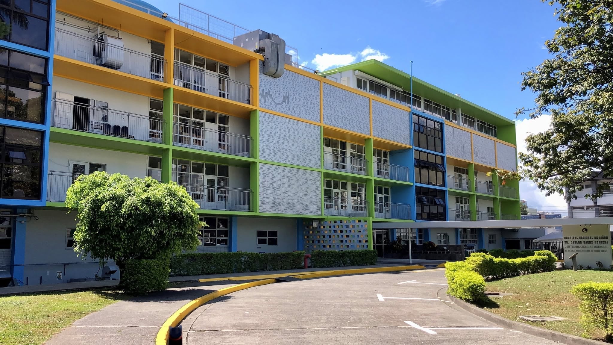 La unidad de cuidados intensivos del Hospital Nacional de Niños alcanzó el 100% de ocupación por el aumento de infecciones respiratorias. (Foto: Hospital nacional de niños)