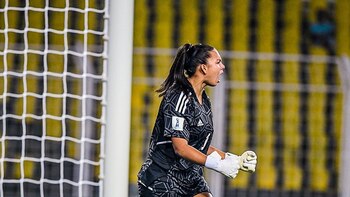 Las redes sociales se rindieron