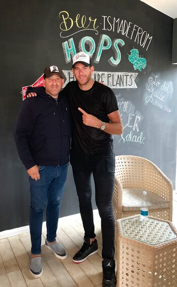 El Gallego junto a Juan