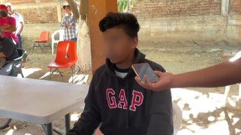 Fernando está en la espera