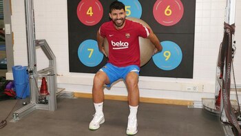Sergio Agüero no pudo debutar