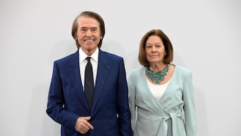 Raphael sigue enamorado de Natalia