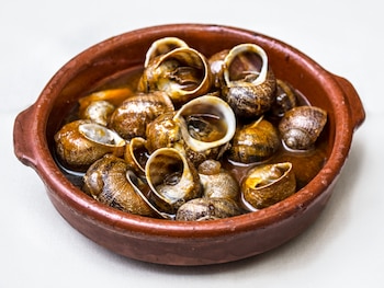Plato de caracoles (Wikimedia Commons)