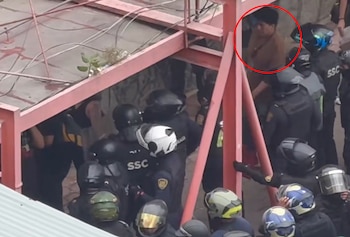 Un video compartido en redes sociales mostró al reportero de El Sol de México en la movilización. Crédito: Redes Sociales