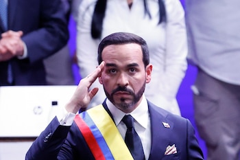 La llegada de Abelardo de la Espriella a la presidencia de Colombia, reflejada en los principales medios internacionales - crédito Mauricio Dueñas Castañeda/EFE