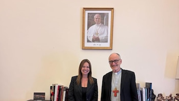 Pettovello expuso las políticas sociales del Gobierno ante el Vaticano y entregó el documento “Museo de la Corrupción”