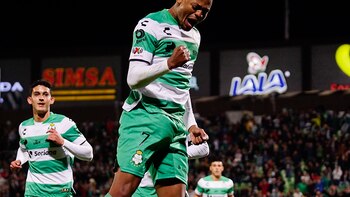 El colombiano Harold Preciado, goleador