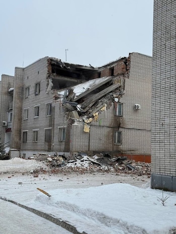 Un edificio militar ruso se