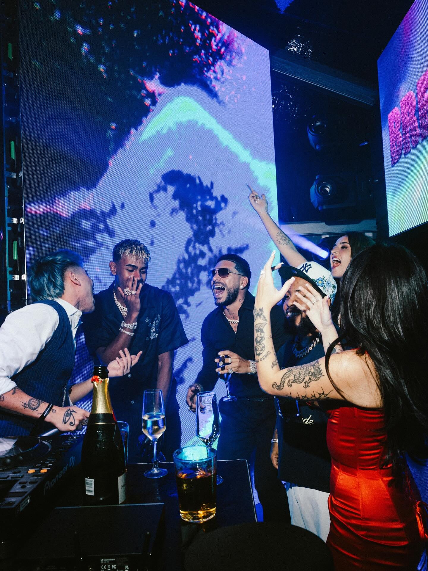 La presencia de reconocidos artistas argentinos en la fiesta privada de Yamal alimentó los rumores sobre su vínculo con Nicki Nicole (Instagram)