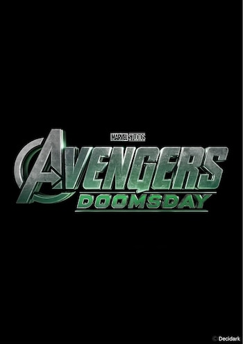 Logo de Marvel Studios con la palabra Avengers en letras grises y Doomsday en letras verdes. Fondo negro. Marca de copyright Decidark