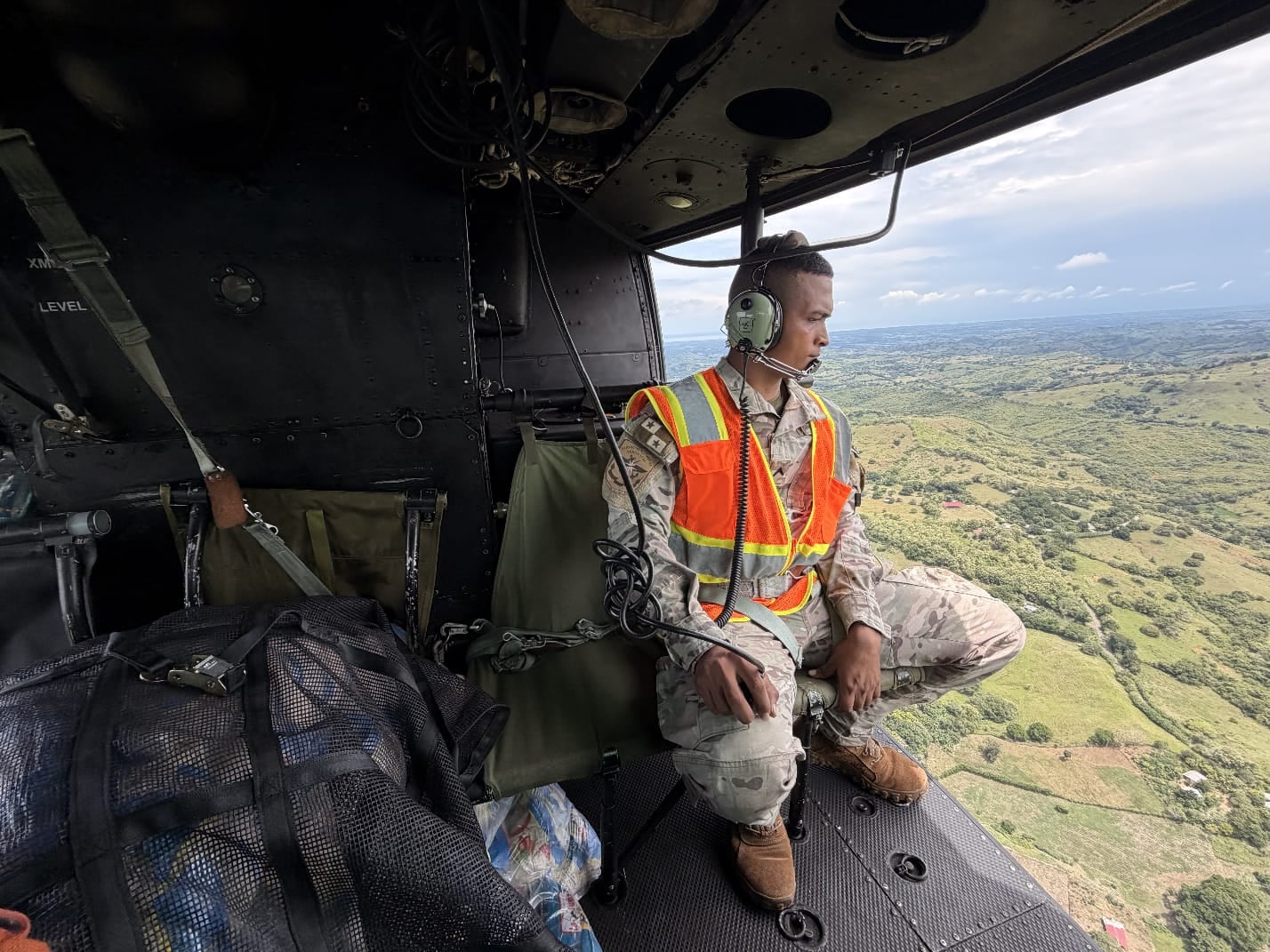 El Gobierno de Panamá informó que más de 465 toneladas de asistencia humanitaria han sido movilizadas por vía aérea y terrestre hacia las zonas perjudicadas. Cortesía