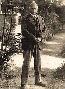 Jung incluía dos caminatas diarias en su rutina