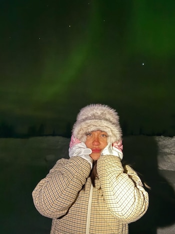 Todos los looks de María