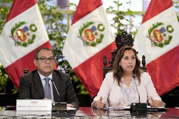 La presidenta de Perú, Dina