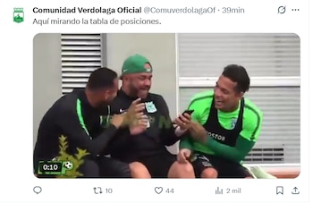 Así celebraron los hinchas rivales la caída simultánea de tres grandes en una noche histórica - crédito @ComuverdolagaOf/ X