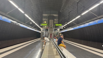 Los mossos de esquadra han detenido a 13 jóvenes, entre ellos 6 menores, por perseguir a otros dos