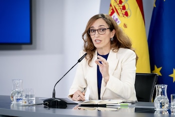 La ministra de Sanidad, Mónica