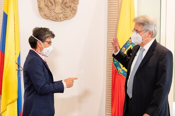 José Leonidas Bustos es el