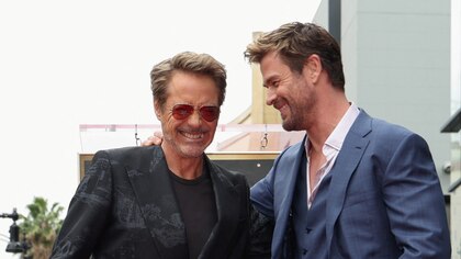 Robert Downey Jr se burló de Chris Hemsworth durante la recepción de su estrella en el paseo de la fama