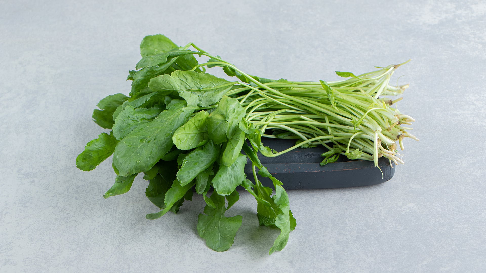 Los berros y las hojas verdes oscuras ocuparon el cuarto puesto por su contenido de vitaminas K y C, fibra y compuestos antioxidantes